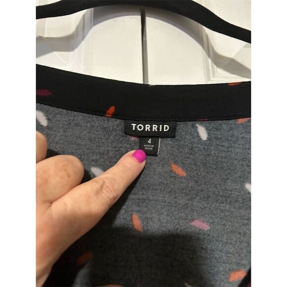 Torrid Women's Size 4 Multicolor V-Neck Long Sleeve Blouse Casual - Picture 5 of 7